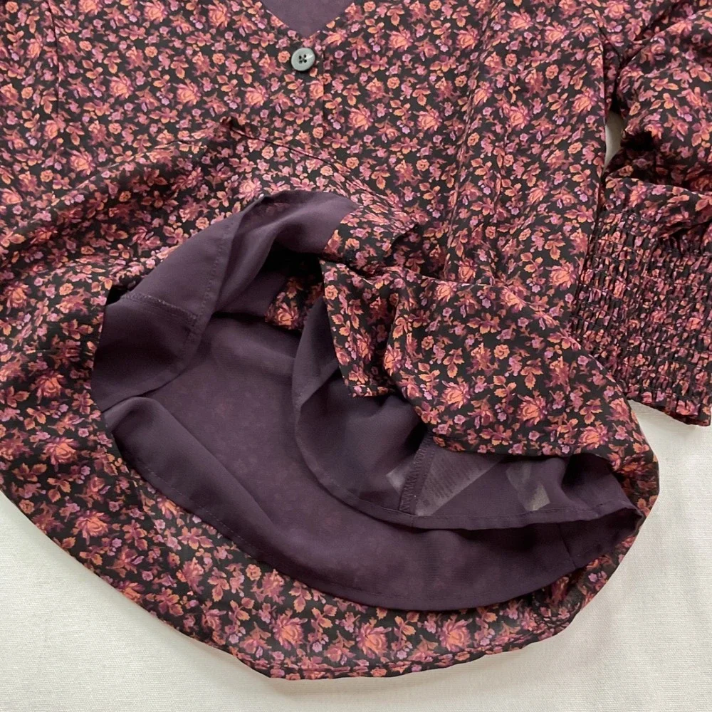 Madewell both features cuffs
